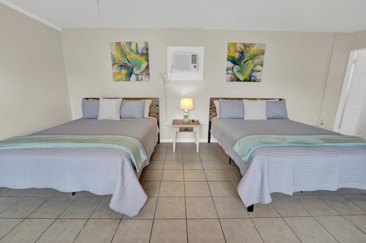 Sea Foam Suites Lower Grand Lagoon Exteriör bild